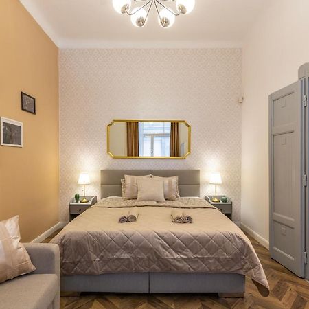 Central Quentin Home With Sauna Next To The New York Cafe Budapeste Exterior foto